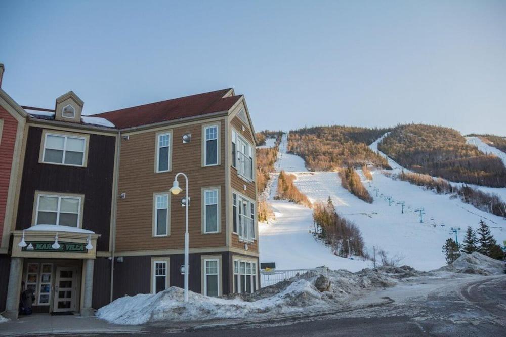 Marble Villa Steady Brook Exteriör bild